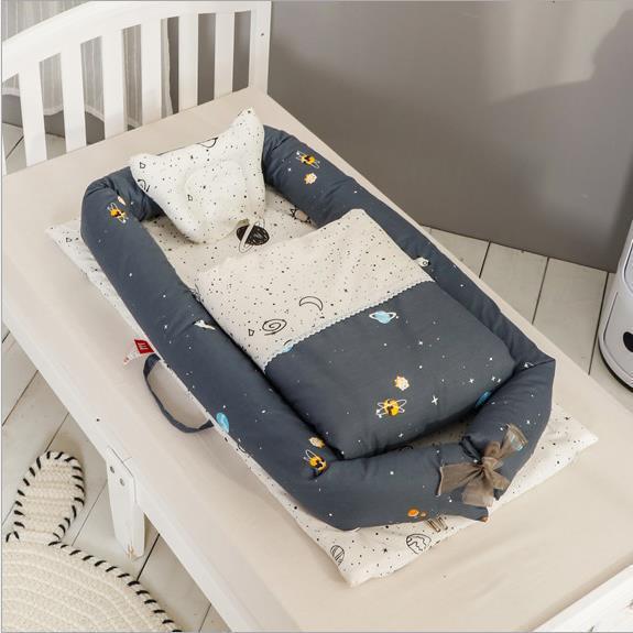 Baby Charm Newborn Porta-Crib