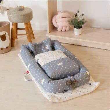 Baby Charm Newborn Porta-Crib